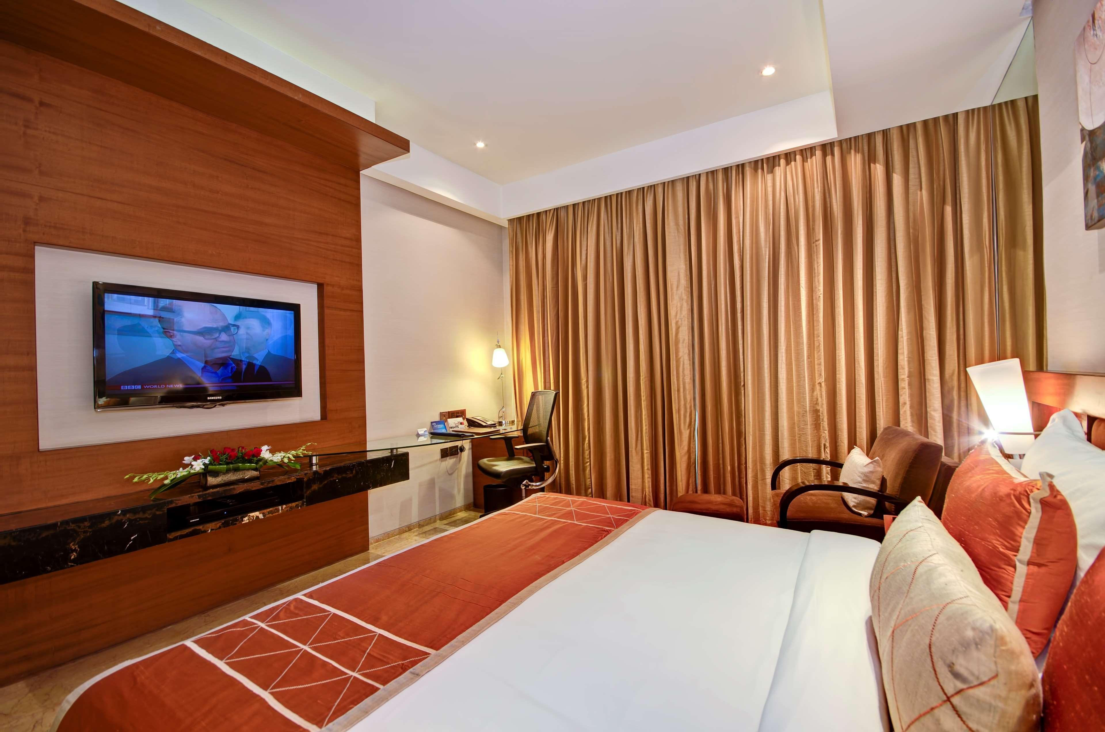 Radisson Blu Kaushambi Delhi Ncr 호텔 가지아바드 외부 사진