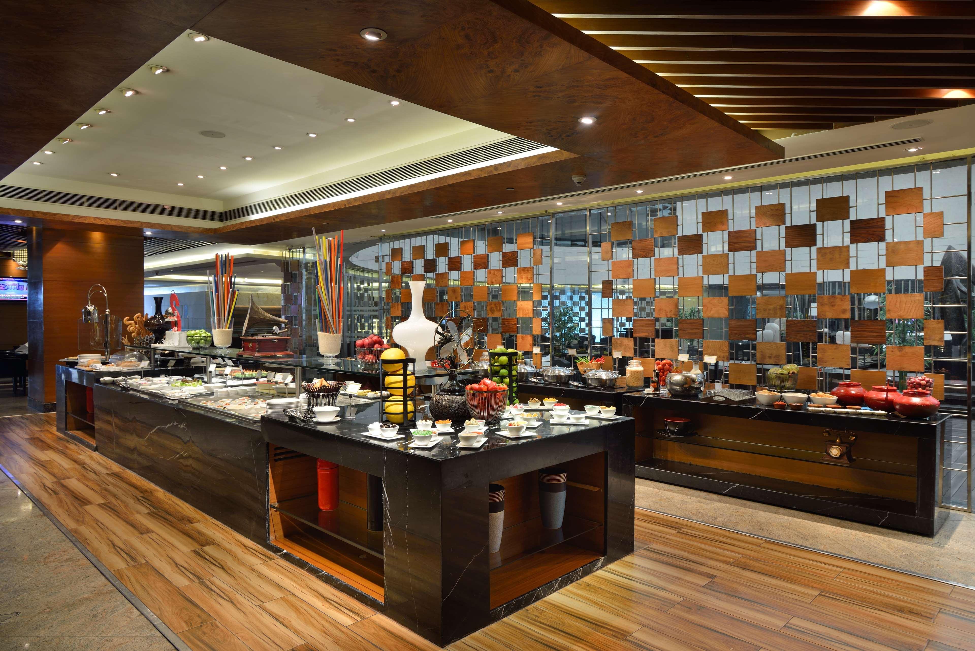 Radisson Blu Kaushambi Delhi Ncr 호텔 가지아바드 외부 사진